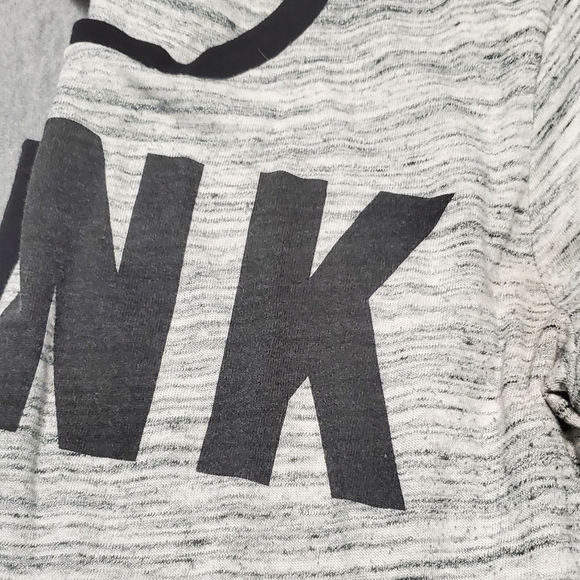 Pink VS 3/4 sleeve top - Picture 10 of 11